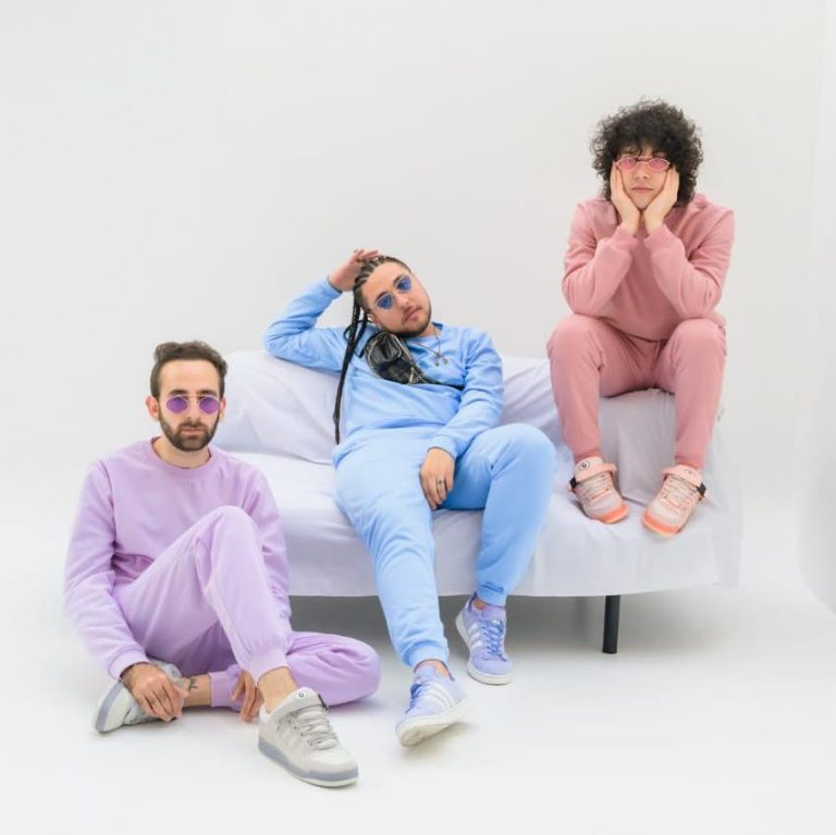 393730874_925960842203631_4219211134721329713_n