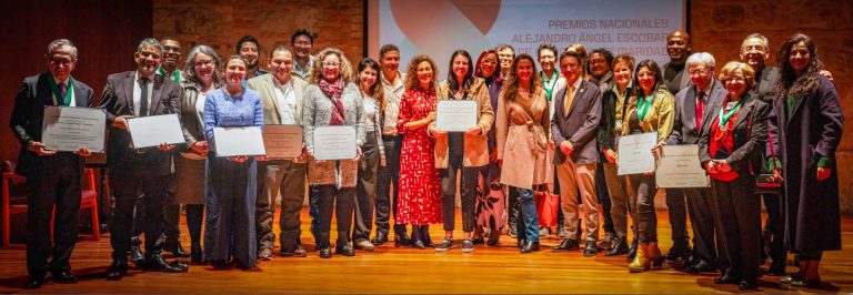 Boletín_de_Prensa_-_Premios_FAAE_2025[1]