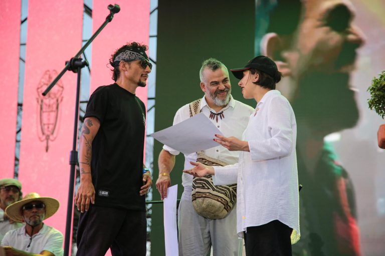 ace0c78b-311e-69e3-af2f-4c1f93fef2eb