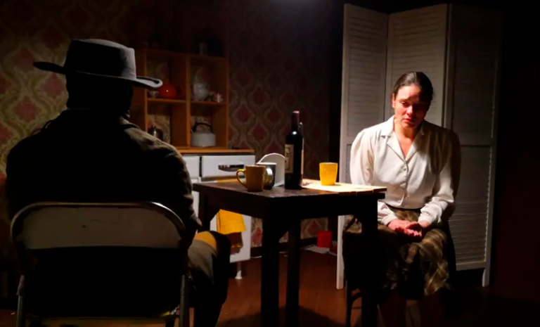 obra-de-teatro-en-pequeno-formato